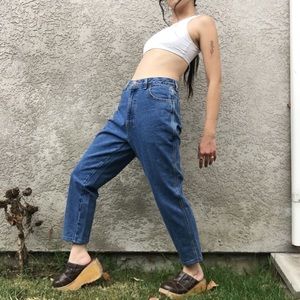 90’s *Jordache* High Waisted Blue Jeans~